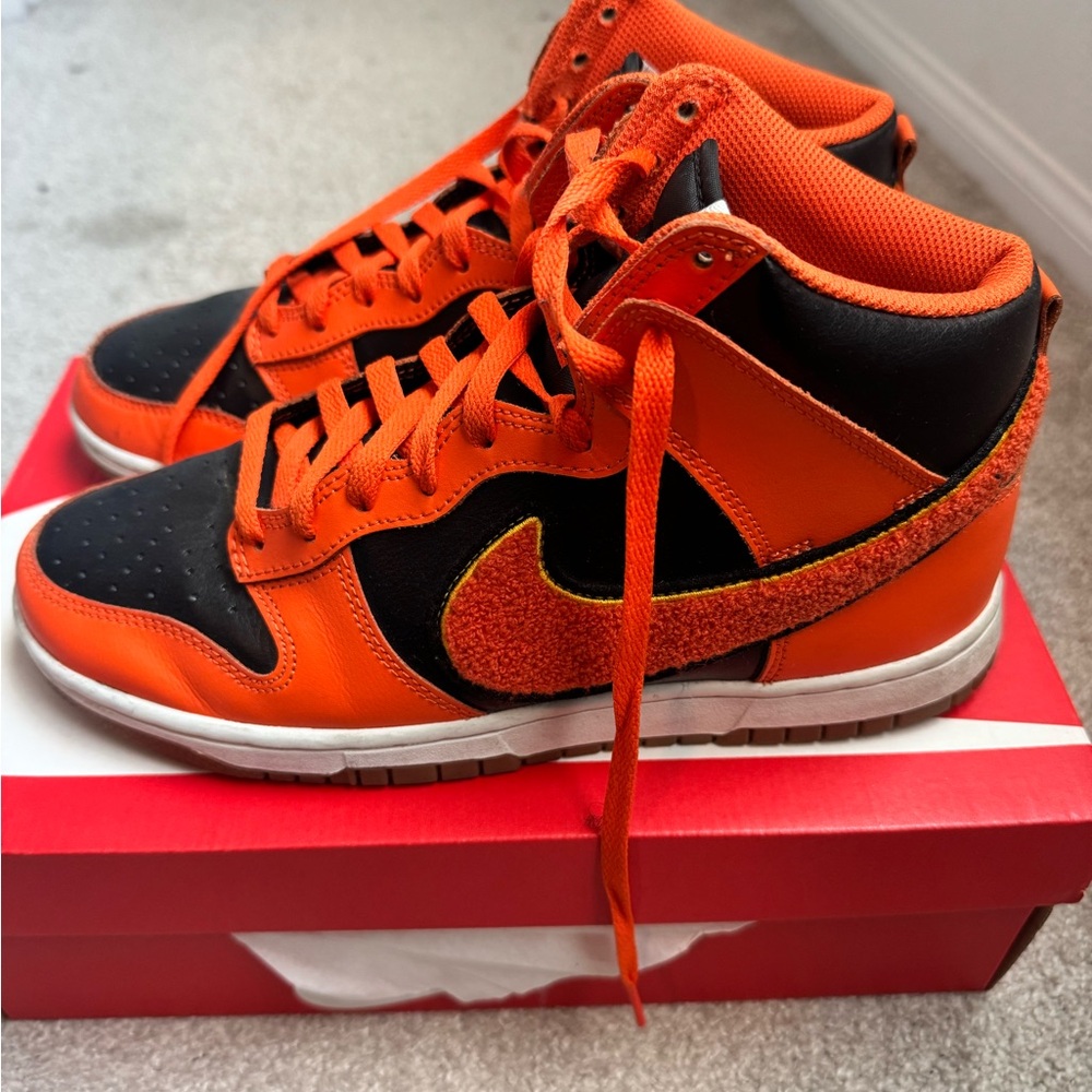 Nike Dunk High-Top Sneakers in Orange and Black with Textured Swoosh